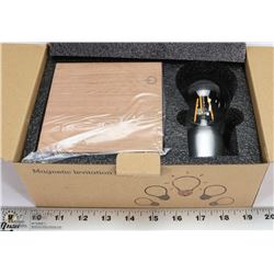 MAGNETIC LEVITATION LIGHT.