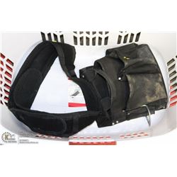 TOOLBELT SOLD WITH RUBBERMAID CLOTHES