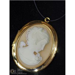  FASHION LOCKET WITH CORD