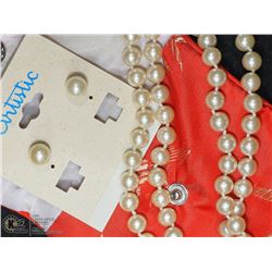 FASHION NECKLACE AND EARRINGS SET