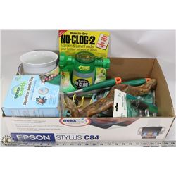 GARDENERS BOX LOT.