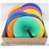 Image 1 : BOX OF HAND FANS IN VARIOUS COLORS