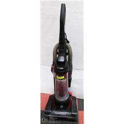 EUREKA  AIRSPEED UPRIGHT VACUUM
