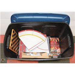 MCFARLANE'S EXCLUSIVE HOCKEY RINK IN TOTE WITH