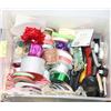 Image 1 : BOX WITH CRAFT SUPPLIES AND RIBBON INCL HOLEPUNCH