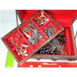 13 - CHEST STYLE JEWELRY BOX & CONTENTS