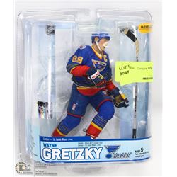 WAYNE GRETZKY ST.LOUIS MCFARLANE ACTION FIGURE