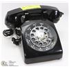 Image 1 : VINTAGE ROTARY PHONE