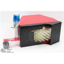 GOLF CLUB CLEANER, NEW IN BOX