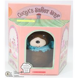 SCHOLASTIC BOOK & BEAR GIFT SET