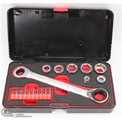 NEW RATCHET WRENCH WITH SOCKET AND BITS