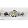Image 1 : 6) 10KT WHITE GOLD DIAMOND RING W/2 SIDE DIAMONDS