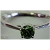 Image 1 : 43) 10K WHITE GOLD GREEN DIAMOND RING