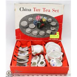 VINTAGE CHINA TOY TEA SET IN  BOX