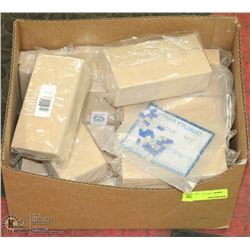 CASE OF COMMERCIAL SPONGES
