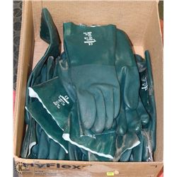 BOX OF SIZE 10L CHEMICAL WORK GLOVES