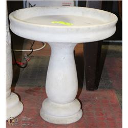 CONCRETE 2 PIECE BIRDBATH 15X15 INCHES