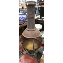 CAST IRON OUTDOOR FIREPIT MISSING SCREEN