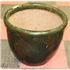 Image 1 : LARGE GREEN CERAMIC PLANTER 19"X23"