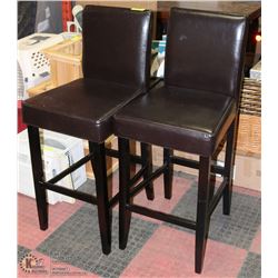 LOT OF 2 BAR STOOLS