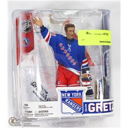WAYNE GRETZKY NEW YORK RANGERS HOCKEY FIGURE