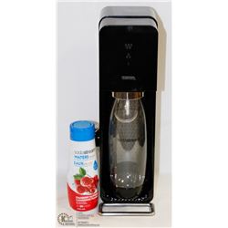 SODASTREAM POP MACHINE WITH 1 DRINK MIX INCLUDED.