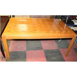 DINING TABLE 60X36X29