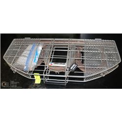 NEW 'GRIPESTONE SPORTCRAFT' HORSE SHOE SET IN