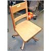 Image 1 : VINTAGE WOODEN DESK CHAIR
