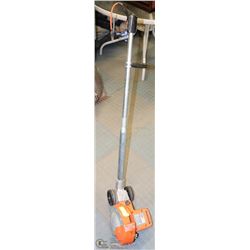 BLACK AND DECKER LAWN EDGE TRIMMER