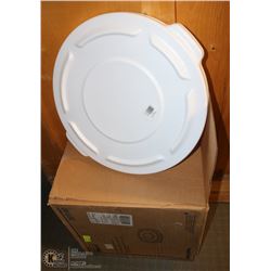 CASE OF 5 NEW WHITE GARBAGE CAN LIDS