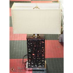 DESIGNER TABLE LAMP WITH SHADE