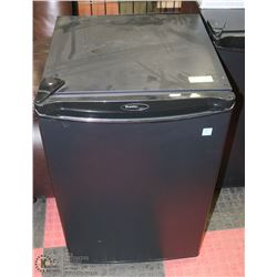 BLACK DANBY BAR FRIDGE AS THEY COME