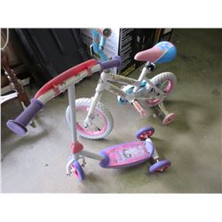 Girls Bike & Scooter / bike has training wheels