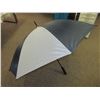 Image 1 : New 30 inch Golf Umbrella / black + white