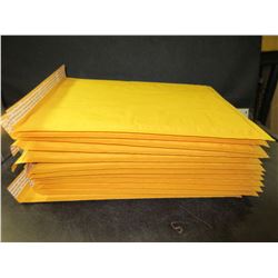 12 New Bubble Mailers 9 x 7 self sealing