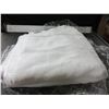 Image 1 : Large Thick white Cotton Bath Towel Made in Turkey