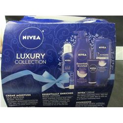 Nivia Luxury Collection / silk mousse / body lotion / crème / shower body lotion