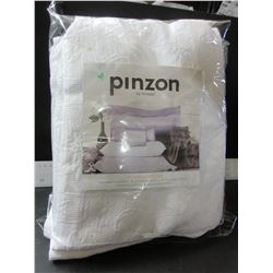 New Pinzon queen Bedspread