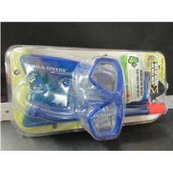 New US Divers Snorkeling Set / Fins - Snorkel - Mask - Bag - ages 9-13
