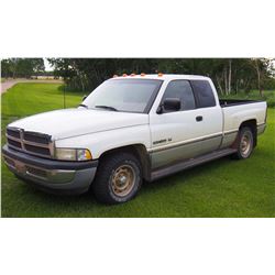 1996 Dodge Ram 1500 Truck, V8 Ext Cab 2WD 229,000Kms