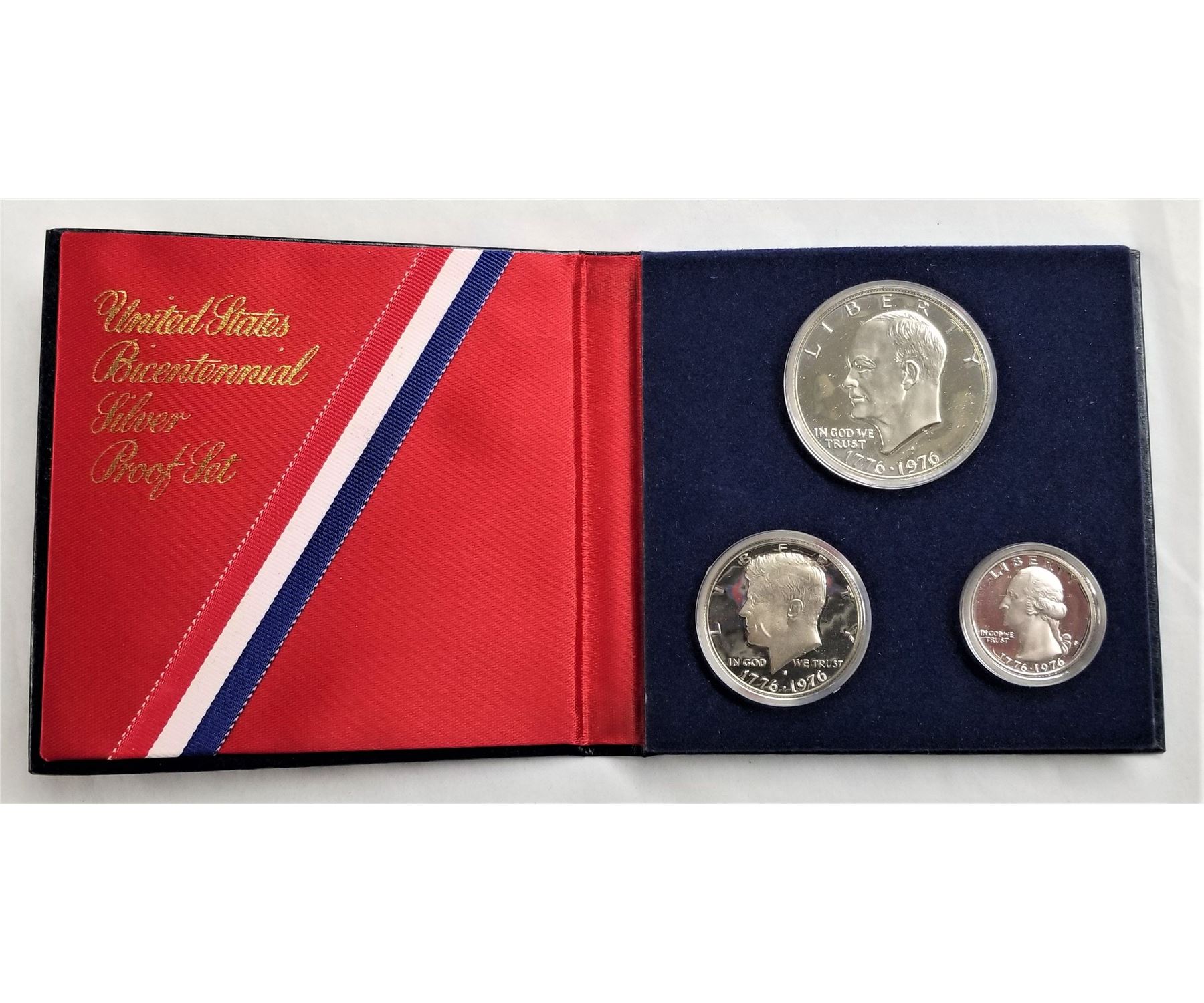 17761976 bicentennial silver proof set