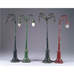 FOUR LIONEL STANDARD GAUGE STREET LAMPS