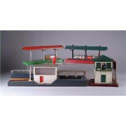 LOT OF 4 RAILROAD ACCESSORIES