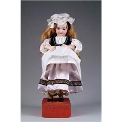 ROULET & DECAMPS BEAUTIFUL GIRL FEEDING CHICKENS AUTOMATON