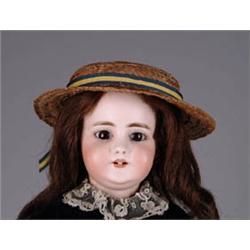 18” SIMON & HALBIG 949 CHARACTER DOLL