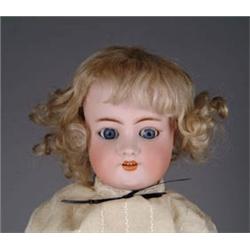 20” SIMON & HALBIG 570 DOLL