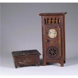 TWO PIECES OF DOLL FURNITURE