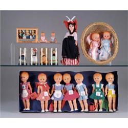 LOT OF MISCELLANEOUS SMALL DOLLS