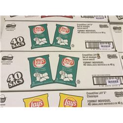 Case lays 40 x 40g Salt Vinegar Chips